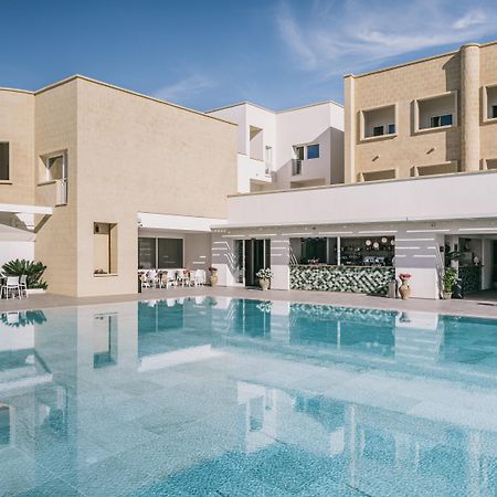 Mangia'S Himera Resort カンポフェリーチェ・ディ・ロッチェッラ エクステリア 写真