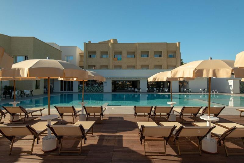 Mangia'S Himera Resort カンポフェリーチェ・ディ・ロッチェッラ エクステリア 写真