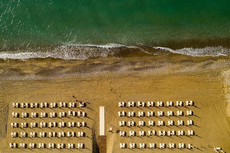 Mangia'S Himera Resort カンポフェリーチェ・ディ・ロッチェッラ エクステリア 写真